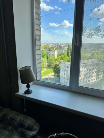 Здаю кімнату в гуртожиткуз меблями та технікоюм. Суми - фото 1