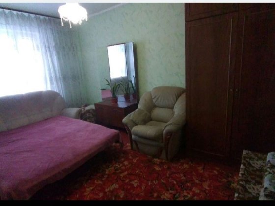 Без%  кімната від господаря на Троєщенв від Олександри Екстер 8-А Київ