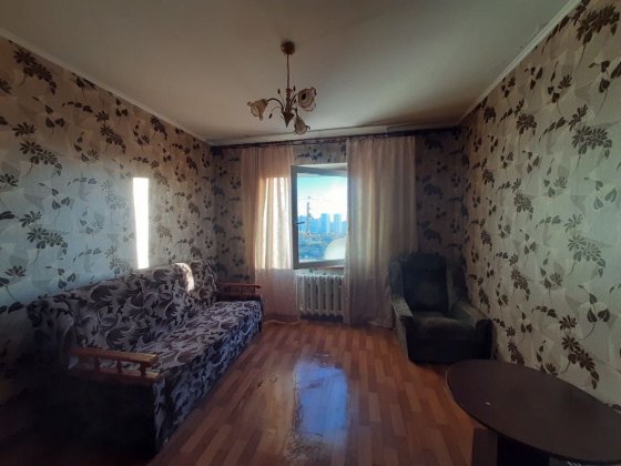 Комната на Троещине ул. Лисковская №24 , Метро Почайна и Дарница