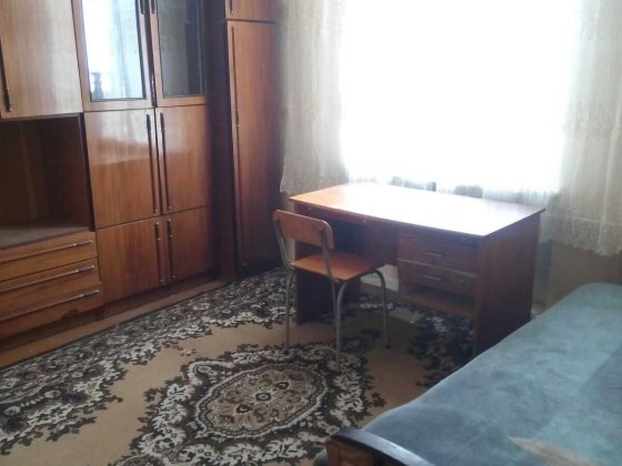 Здам у Вiнниці в Центрі окрему кімнату