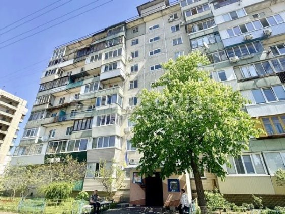 Продаж 1-к квартири вул. Героїв полку «Азов» 28б Київ