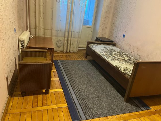 Здам кімнату без господарів на замостянській