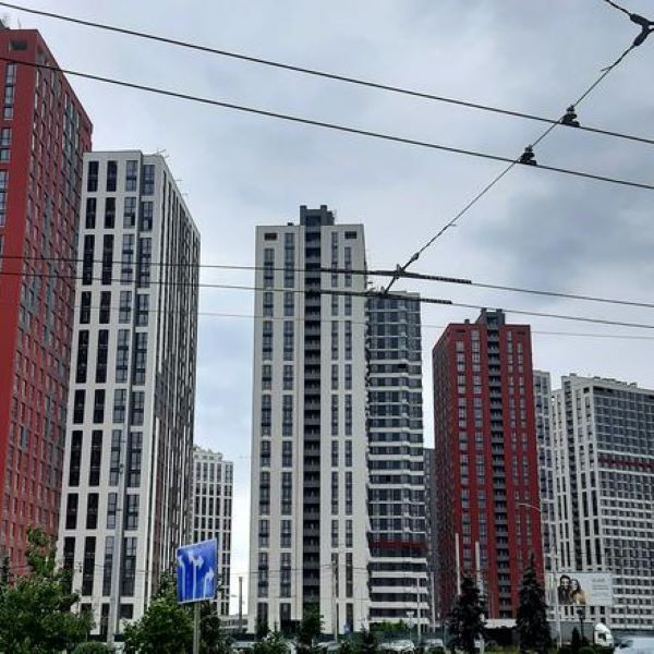 Продаж 4-к квартири вул. Всеволода Змієнка 21 - фото 1