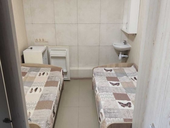 Гуртожиток / хостел біля метро Позняки