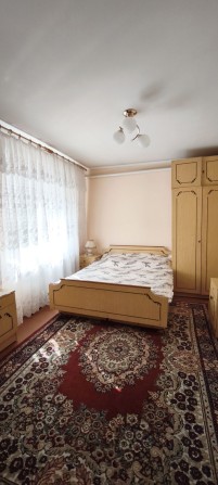 Оренда окремої кімнати в приватному будинку для жінки - фото 1
