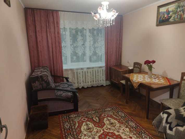 Здаю кімнату в квартирі для 1 хлопця чи дівчини вул Тролейбусна - фото 1