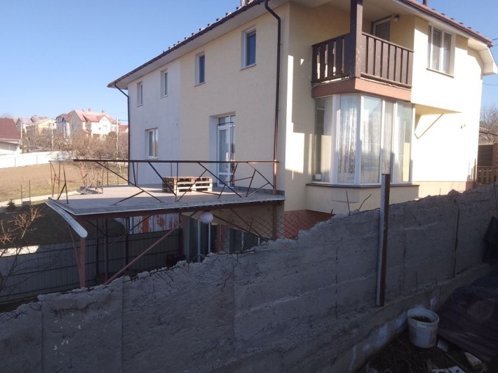 Здам будинок на довгий термін з 1 квітня - фото 1