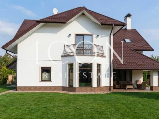 Оренда будинку в закритому коттеджному містечку в с. Іванковичі