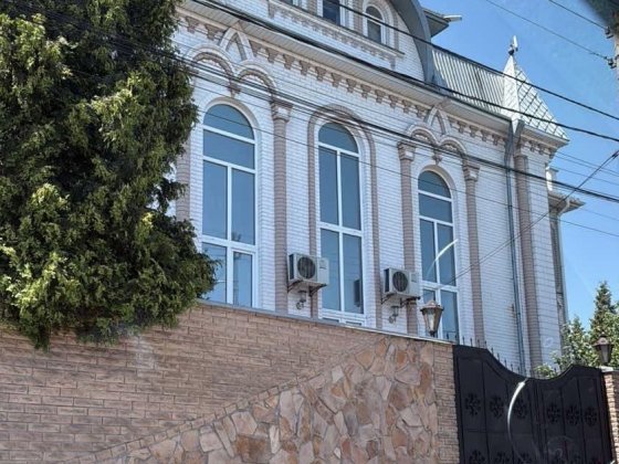 Оренда будинку під проживання або офіс Вихід під генератор
