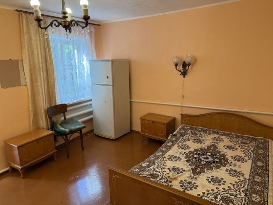 Оренда однокімнатного будинку (времянки) ближнє Старе місто, Замкова, Прапор. Браконьєр. Площа 8бере