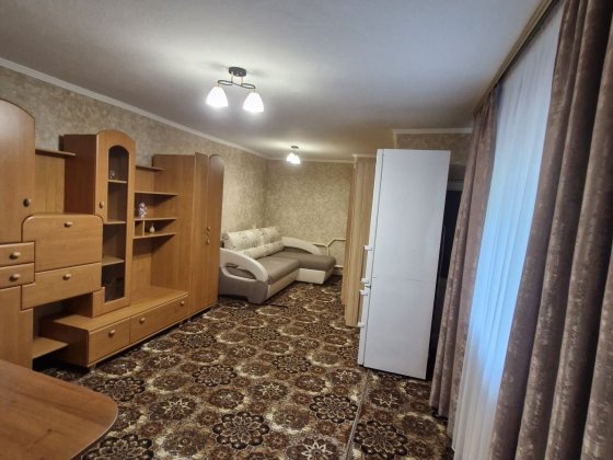 Здається 1 кімнатний будинок  на Замості 12000+