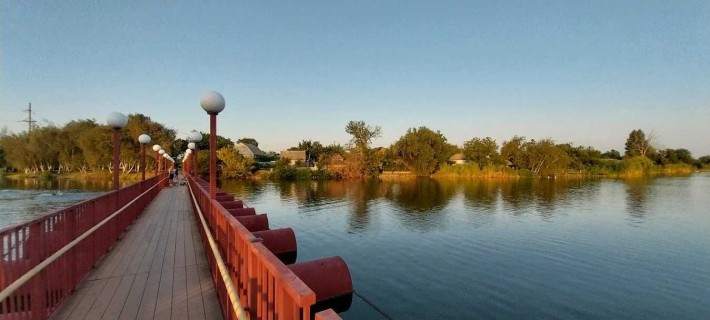 Здам будинок на березі водосховища на літній період. - фото 1