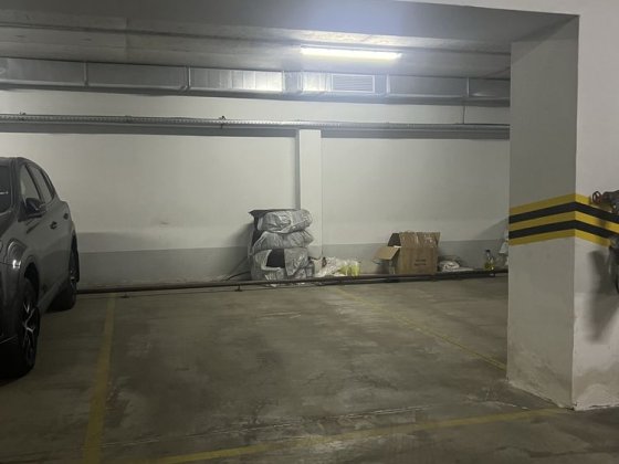 паркінг  Лікоград  Ліко град  Likograd Здановськоі 46/1 Паркомісце, паркінг, без комісії Киев