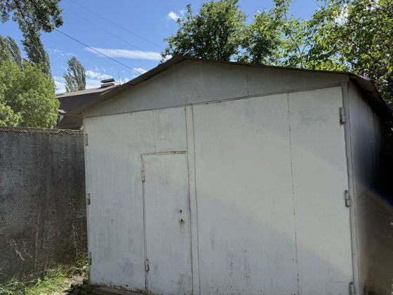 Продам металевий гараж Киев