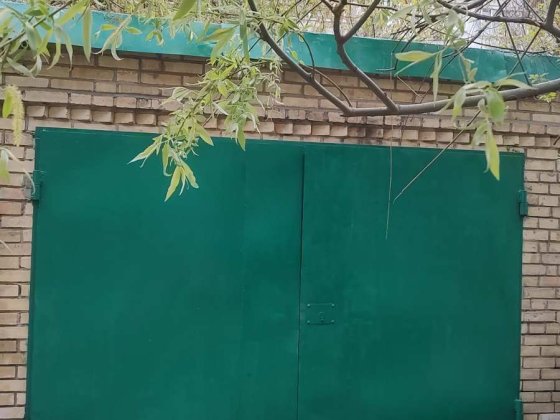 Продам гараж в Броварах, Грушевского 17 - 19 цена договорная Бровары