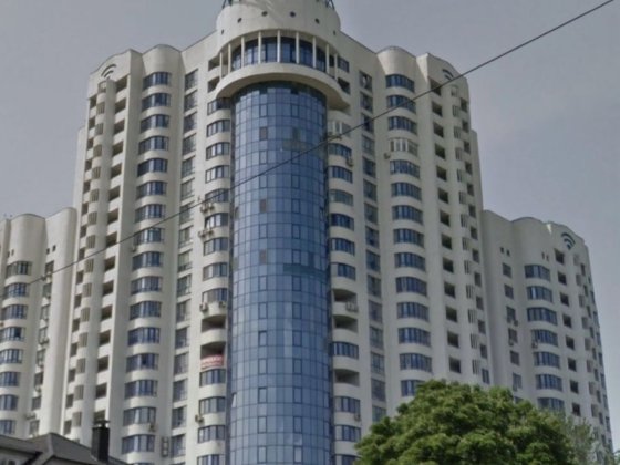 Паркомісце, пр-т Голосіївський, 30б Киев