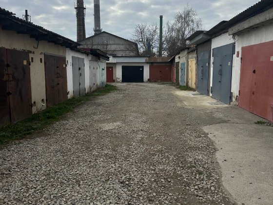 Продається гараж з підвалом Івано-Франківськ