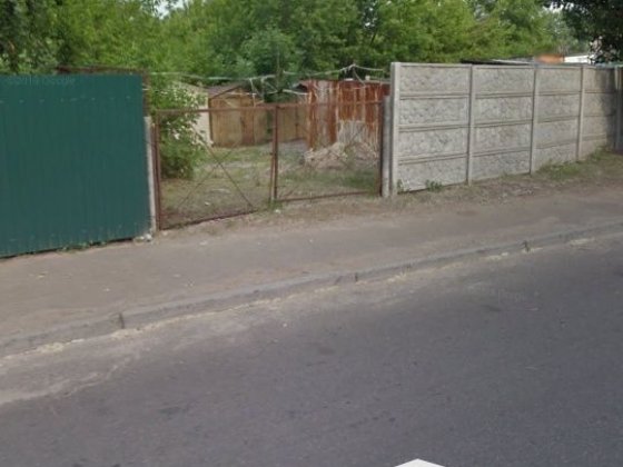 Березняківська,комфорт таун Продам місце,ділянку,участок під гараж або Київ