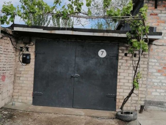 Срочно продам    Гараж  Кооператив  Жовтневый Кривий Ріг