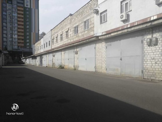 Продається гараж. Вул. Кульженків 1 Киев