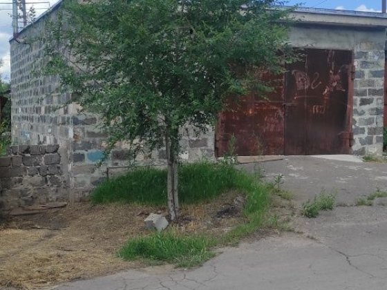 Гараж шлакоблоковий 9×6 Кривой Рог