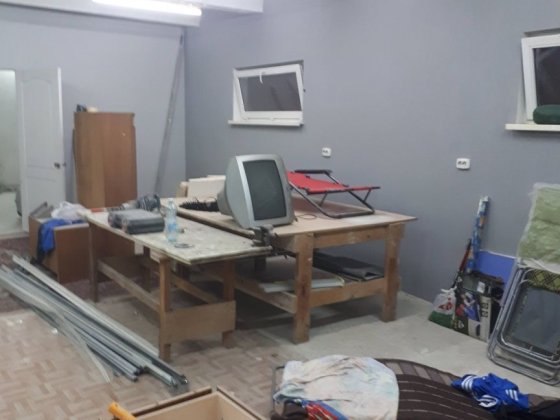 Полтава район пищевік .Переулок спортивний Гараж  для роботи або під склад 96 м квадр , есть світло  Полтава