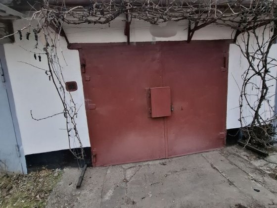 Продам гараж по ул. Джона Маккейна ( Армавирской) Кривий Ріг