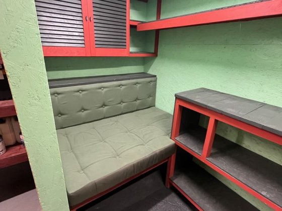Продам гараж в ГК Салют (вул. Світлицького, 32, м. Київ) Киев