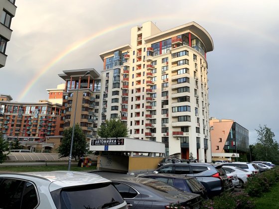 Продам паркувальне місце з електричною зарядкою в ЖК Сонячна Брама Киев