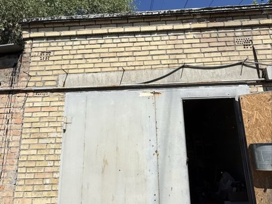 Гараж, Г-БК «Луговий-2» Київ