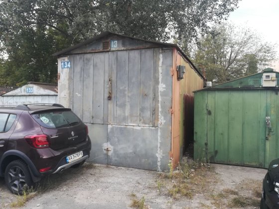 Гараж Березняки 2.8 метра ворота Киев