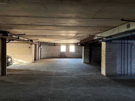 Продам паркинг у центрі міста Дніпро