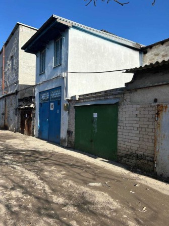 Продам капитальный гараж в Запорожье на территории охраняемого кооператива , район Космос. - фото 1