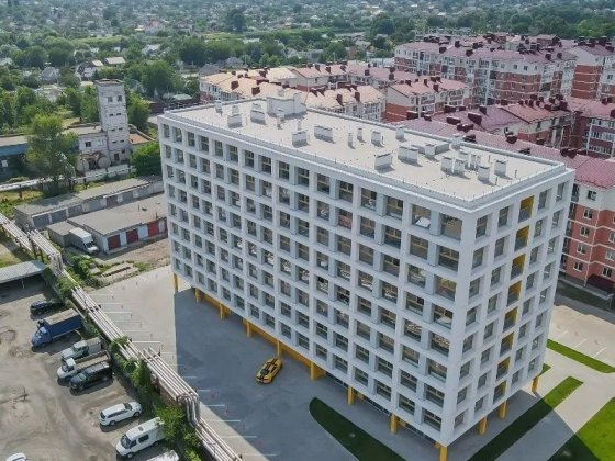 Продам гараж в жк Олимпийский Левобережный-3   45м2  20000$ Дніпро