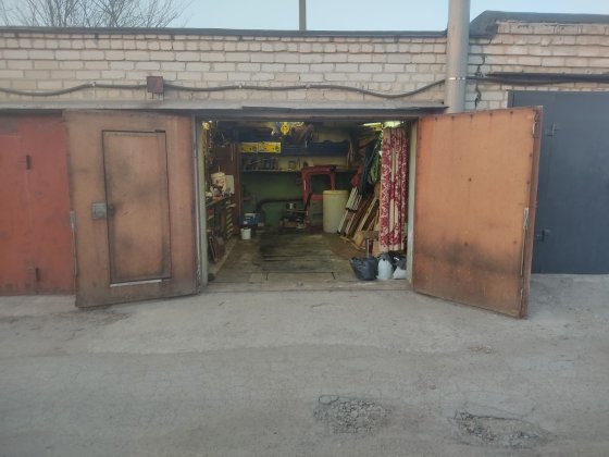 Продам гараж Хортицкий район кооператив цитадель. Запорожье