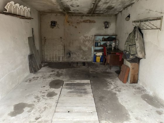 Продам капитальный гараж Запорожье
