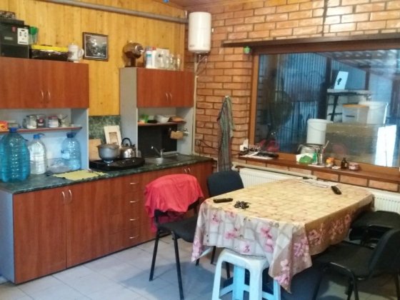 Ангар с жилой комнатой 10причал