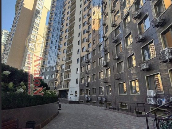 Продам пароместо в Аркадии Одеса