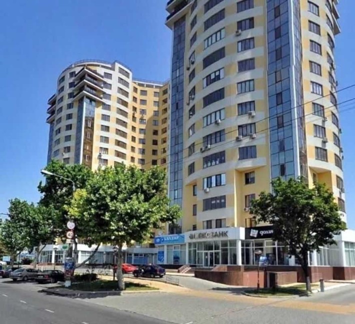 Продам подземный паркинг на 2 машины на пр.Шевченко, рядом с Дворцом Спорта. - фото 1