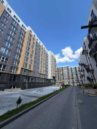 Продаж паркомісця вул. Малоголосківська - фото 1