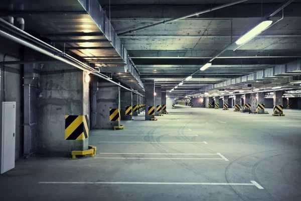 Продаж  підземного паркомісця Героїв Упа 73 , ЖК "Кінескоп".12.5 метрів. - фото 1