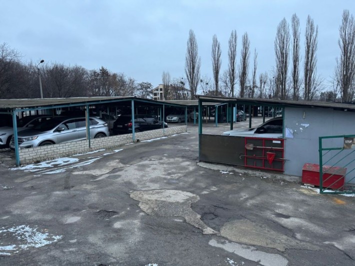 Продам парковку Одесская - фото 1