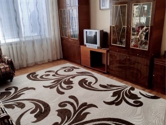 Здам двох кімнатну квартиру центр район ринка Каменец-Подольский