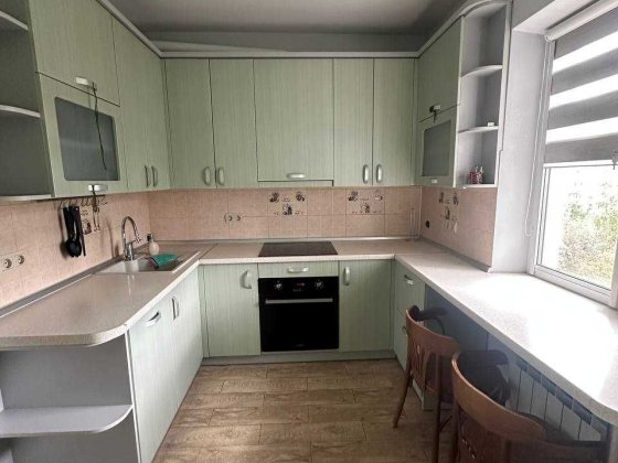 здам в оренду 2 кімнатну квартиру. Київ. Новобіличі. Академ містечко Коцюбинское