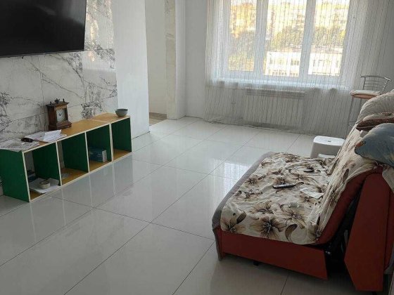 Сдается 3 к кв б. Краматорский 13, 7/9, 5000 грн + комм Краматорск