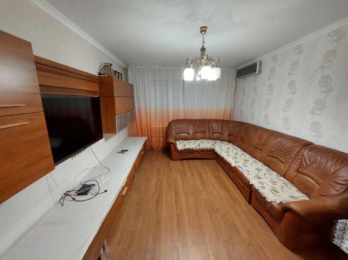 Аренда 3 ком.кв.ул.Дворцовая 46 - фото 1