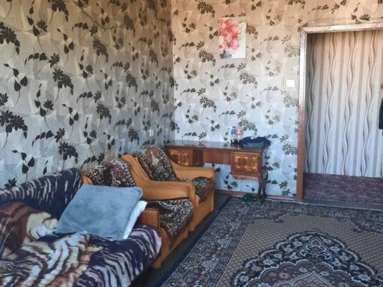 Аренда 3-х комнатной квартиры10/10  м- н Лазурный