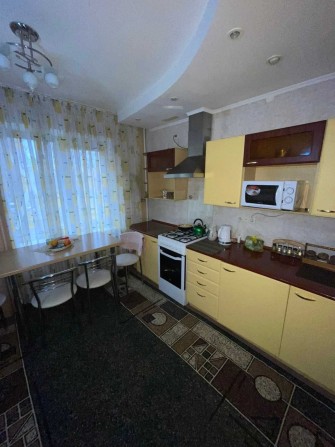 Здається трьохкімнатна квартира. - фото 1