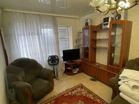 Здається однокімнатна квартира, 1й поверх. Славянск