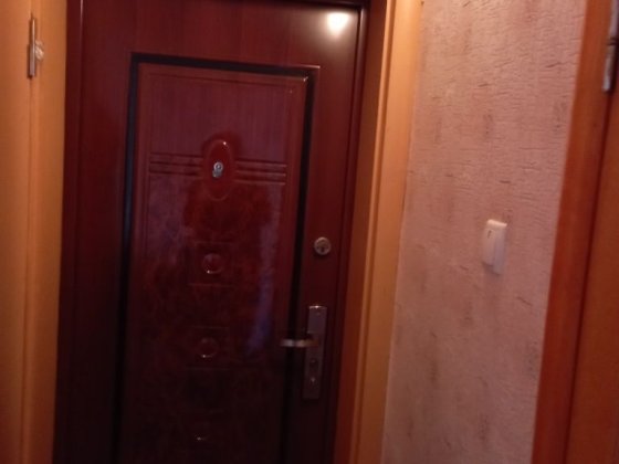 Сдаётся 3 комнатная квартира  Славянск центр.